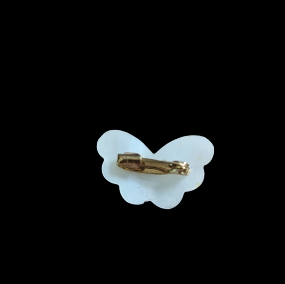 Delicate White Butterfly Pin Brooch - Picture 2 of 2